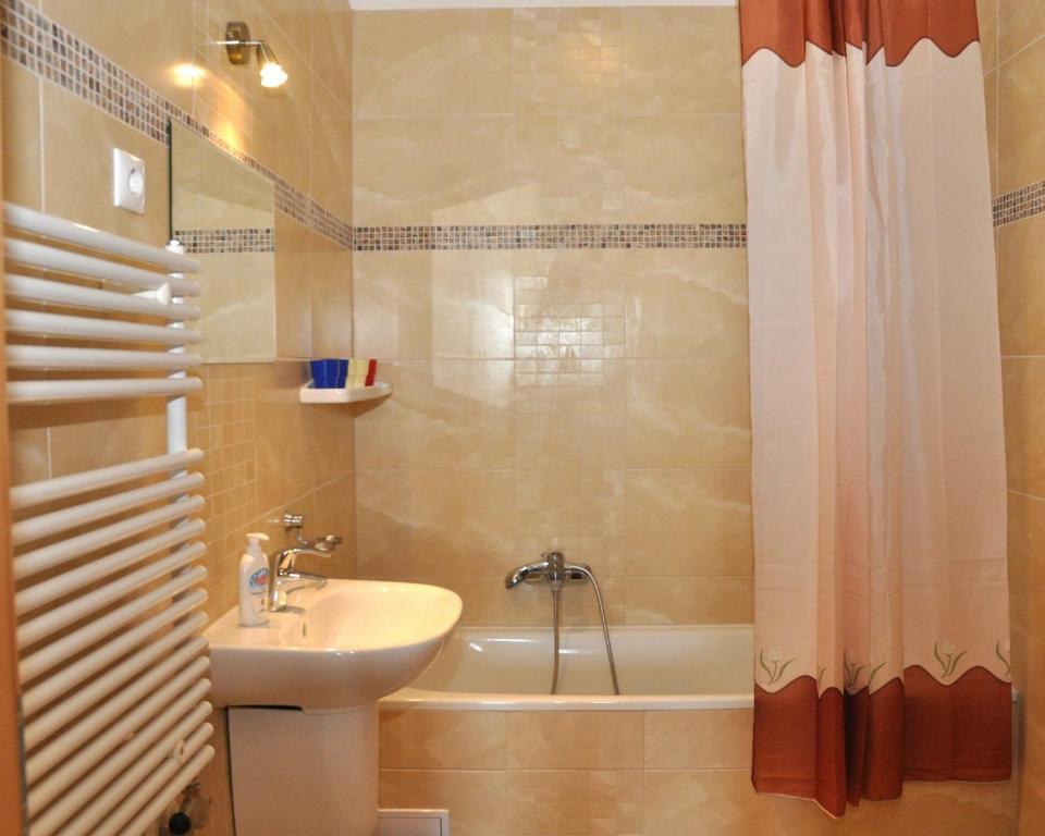 Tisza Palota Apartmanok セゲド 部屋 写真